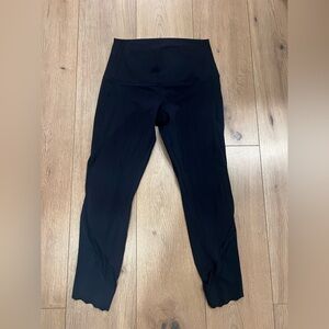 Lululemon Women’s Wunder Train High-Rise Crop 23"